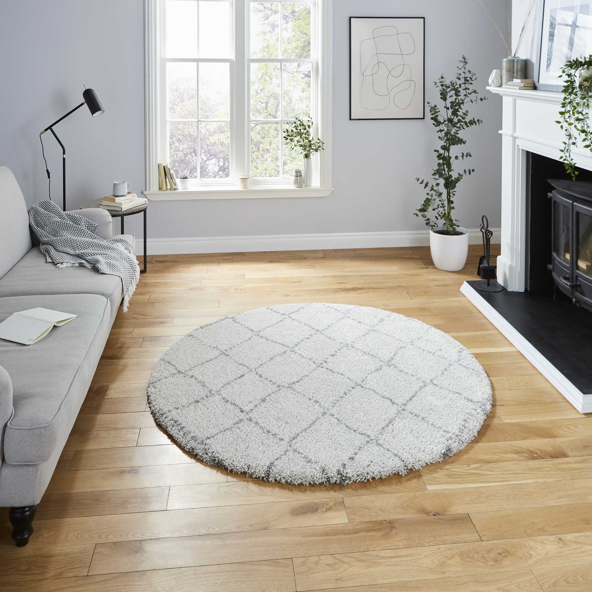 geometric circle rug